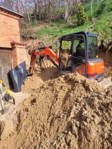 Sodo šlaito papėdės sutvirtinimas lenkta ATALUS siena – nuotrauka 8